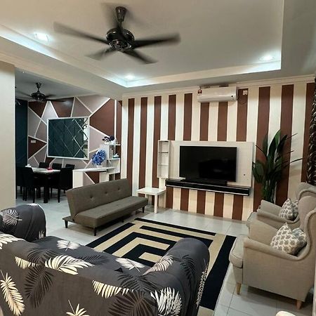Homestay Bagan Serai Ngoại thất bức ảnh